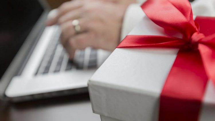 Get the best gifts for your loved ones online in 2022